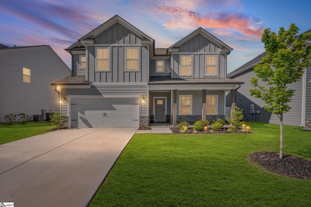 Southgrove, Fountain Inn community