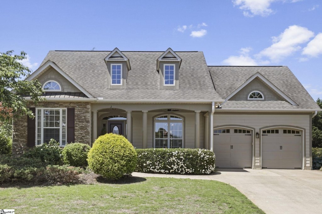 Castle Rock, Greer community