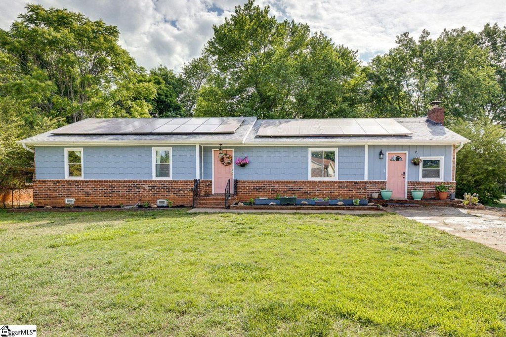 5 Riverwood Court