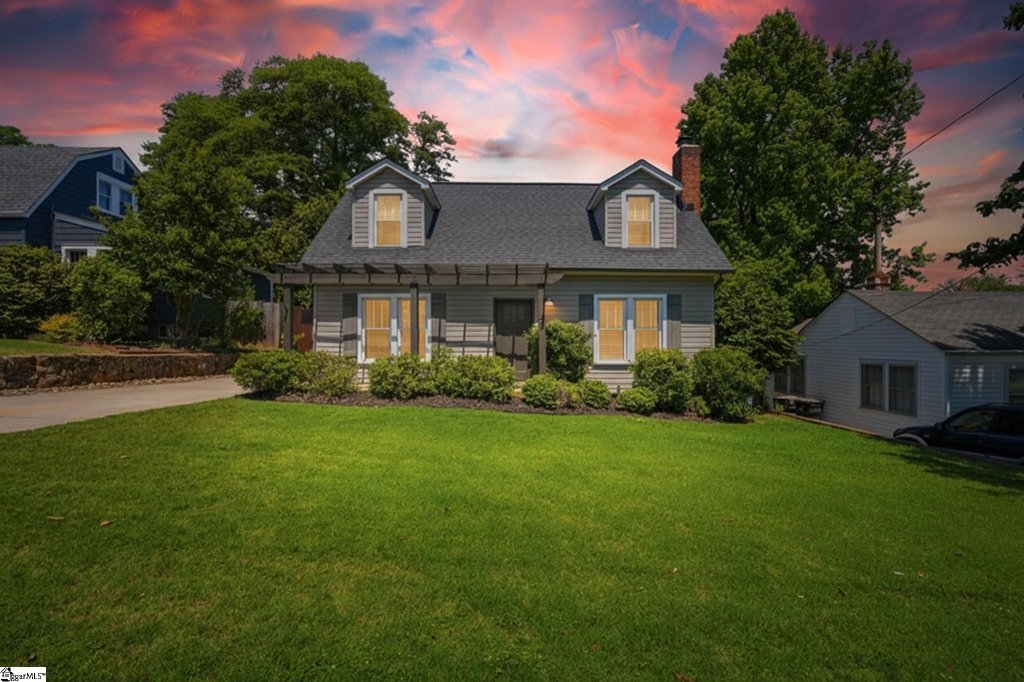 Eastover, Greenville community