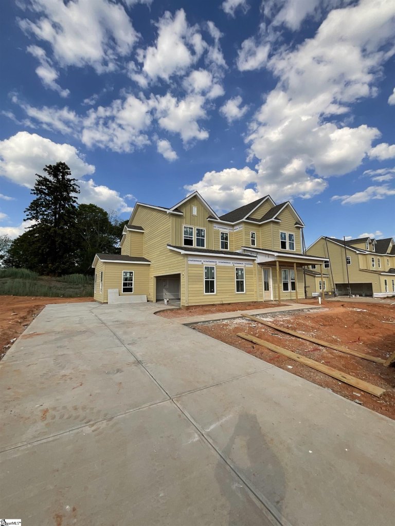 900 Cedarleaf Way