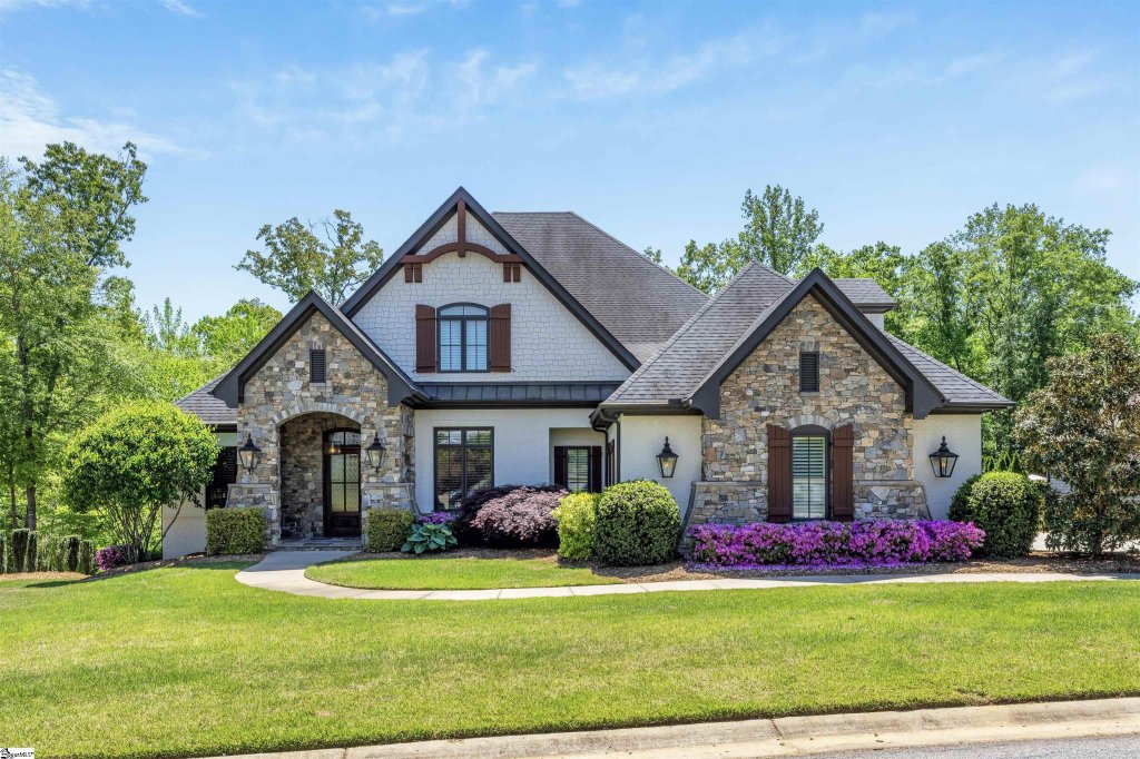 212 Saluda Run