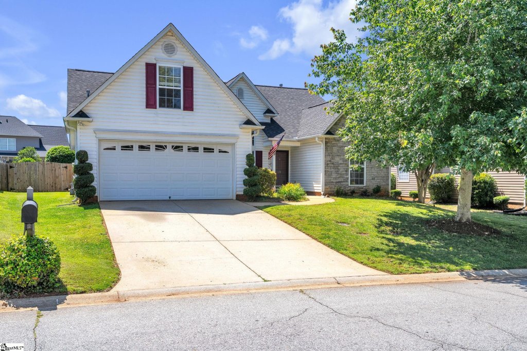 Twin Creeks, Simpsonville community