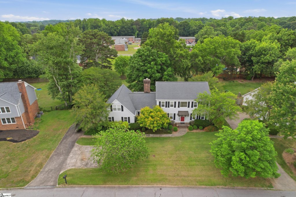 205 Huntington Road