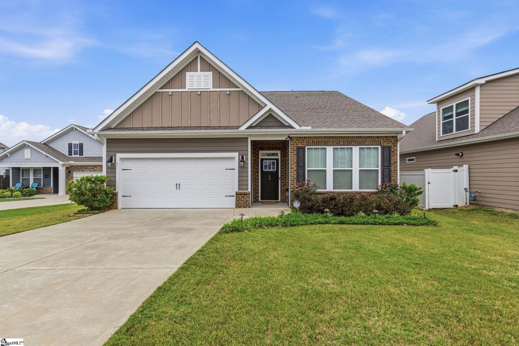 24 Daybreak Place
