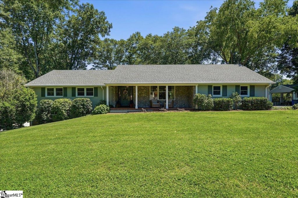 Northwood Hills, Greenville community