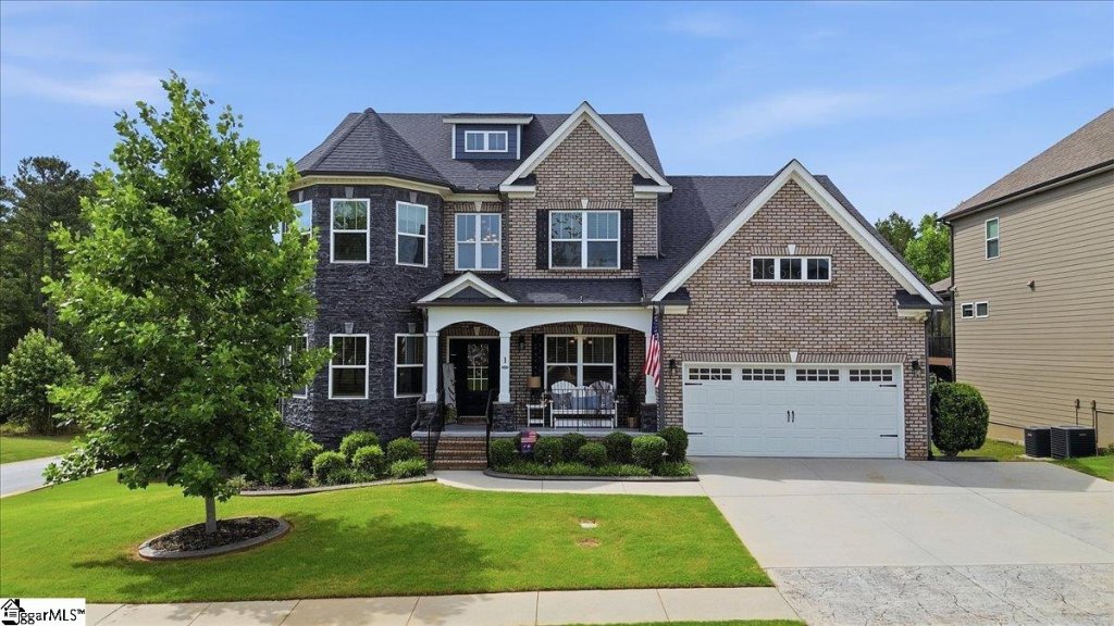 1 Foxmoor Court