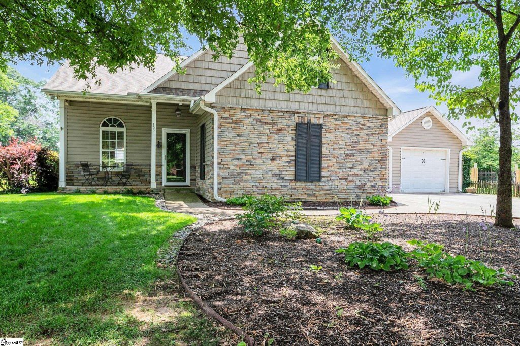 Camelot, Spartanburg community