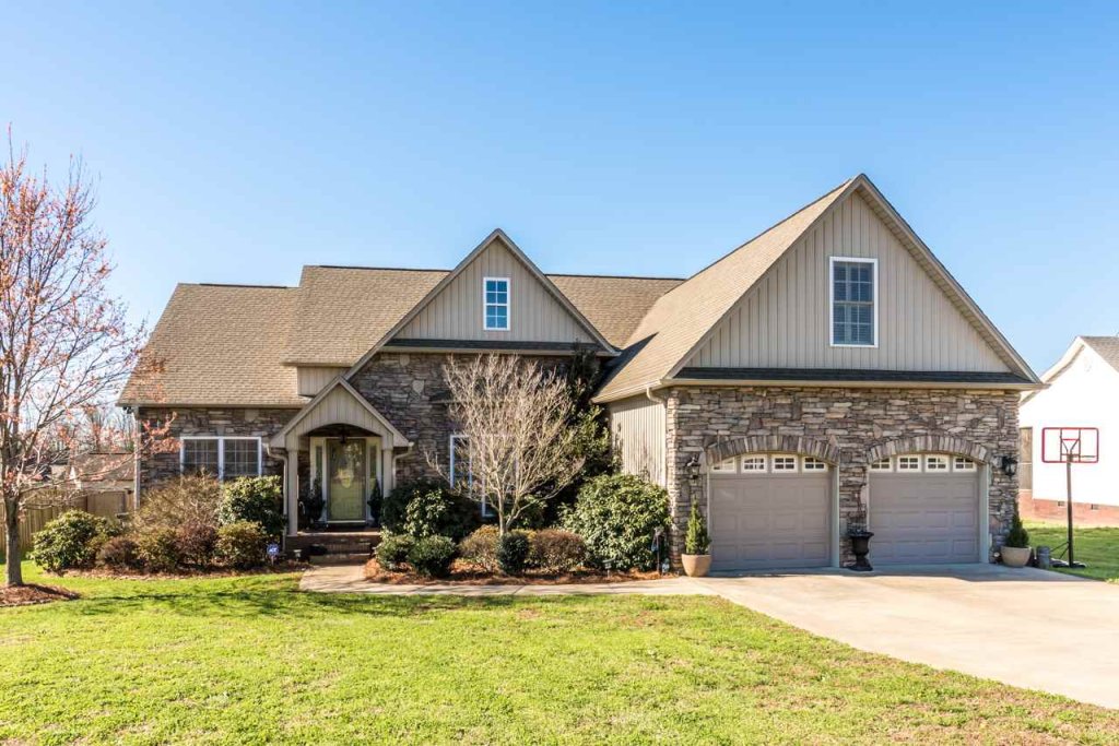 1044 Corie Crest Drive