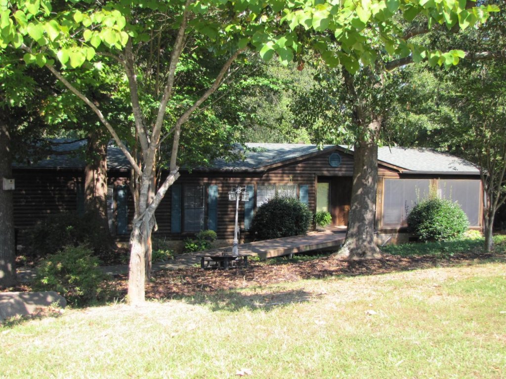 306 Bridgestone Court