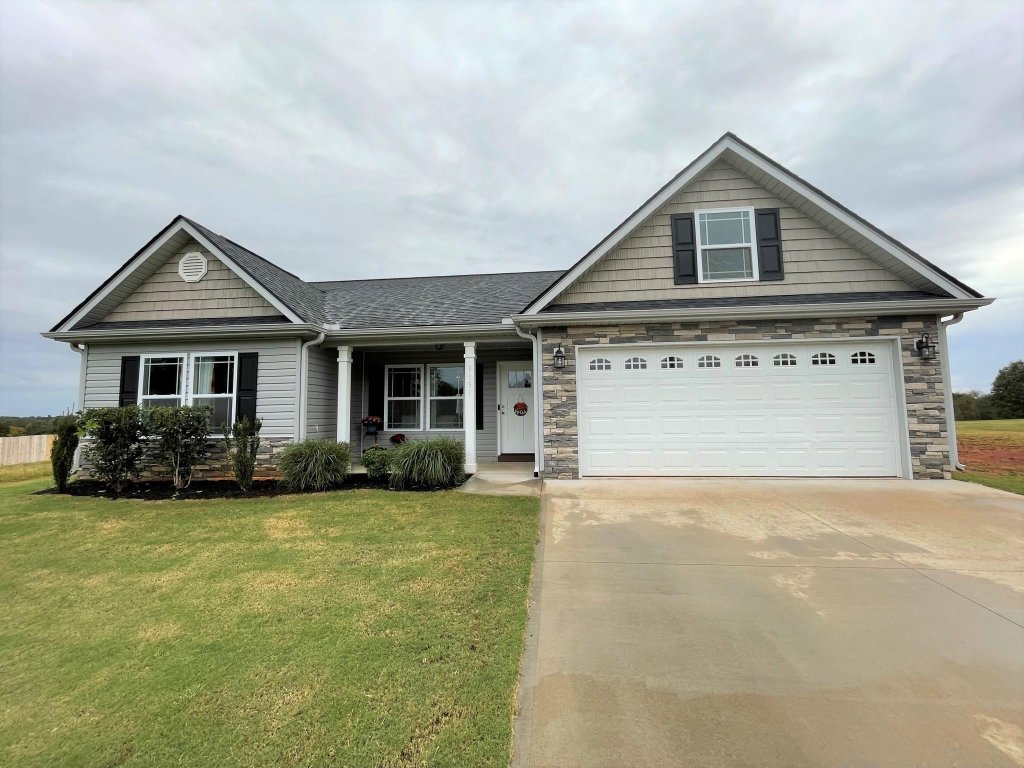 3151 Rainbow Lake Rd