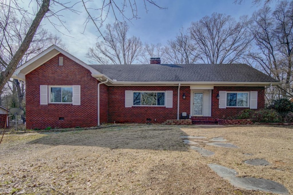 118 Tanglewylde Drive