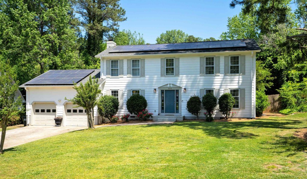 228 Heathwood Dr