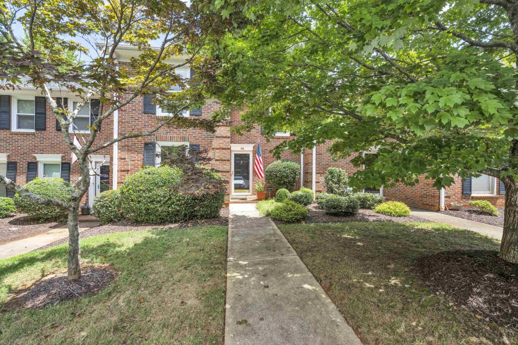 166 Buckstone Lane