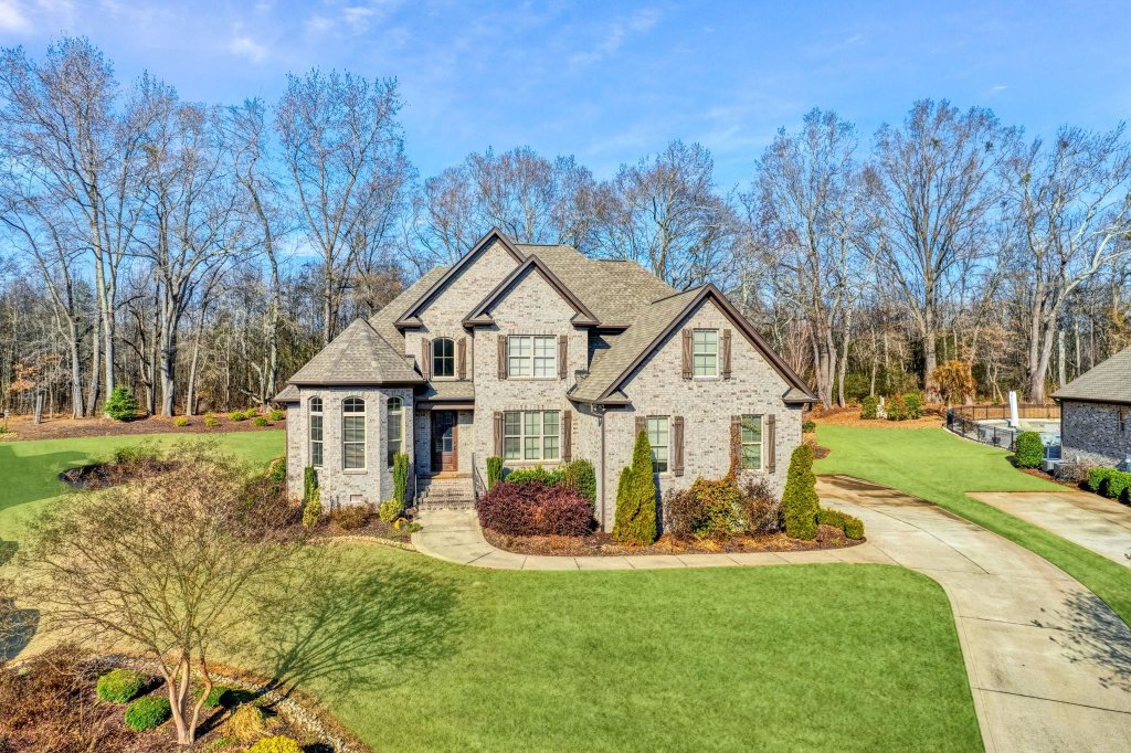 160 Stone Gate Drive