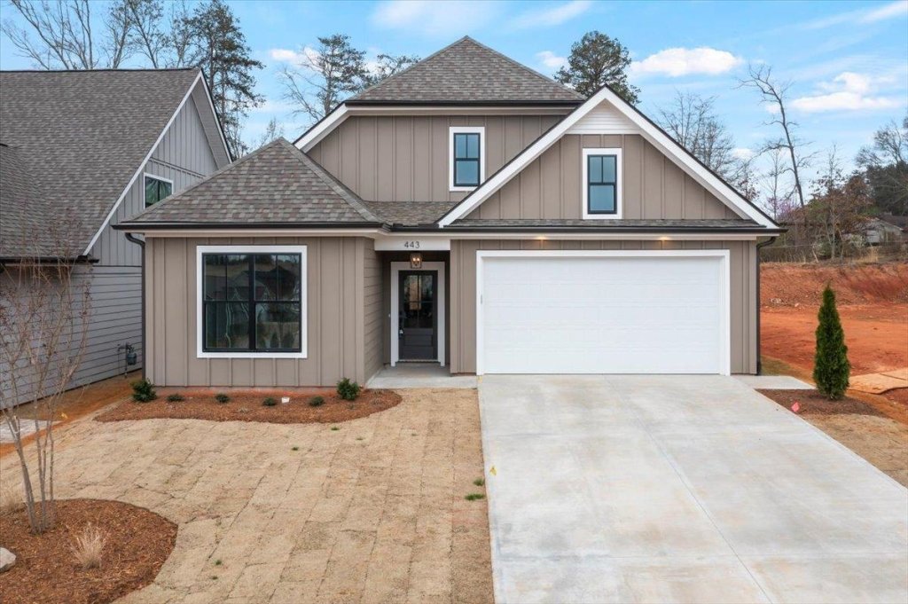 443 Brunswick Lane