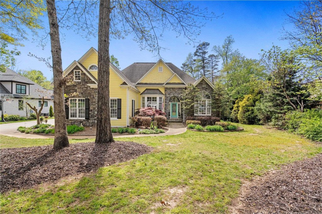 160 Lake Park Drive
