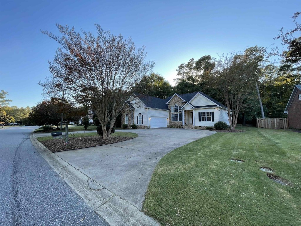 122 Bradford Crossing Drive