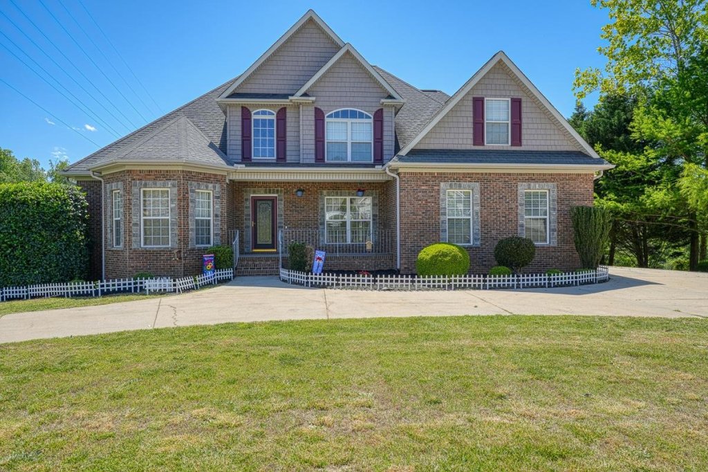 137 Shore Heights Drive