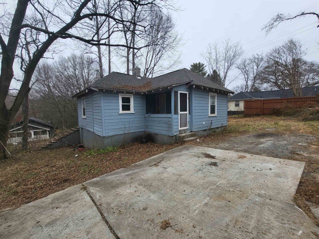 3291 Clifton Glendale Road