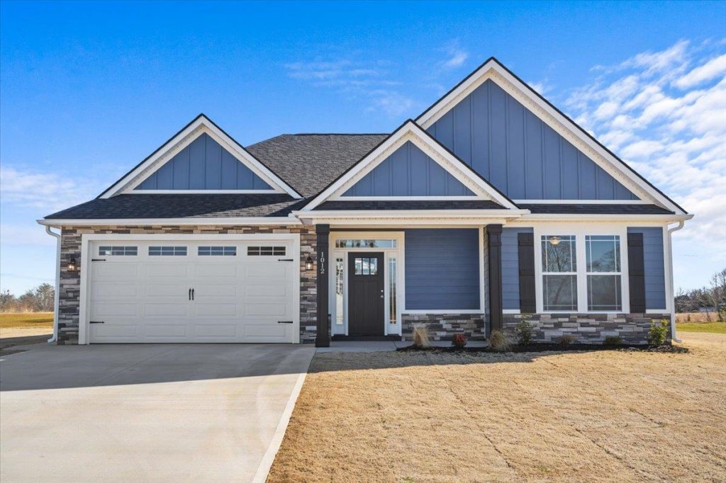 1012 Messer Farm Lane