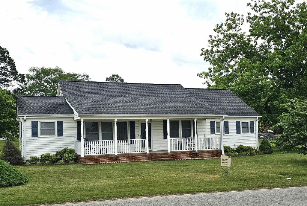387 Oak Grove Rd.