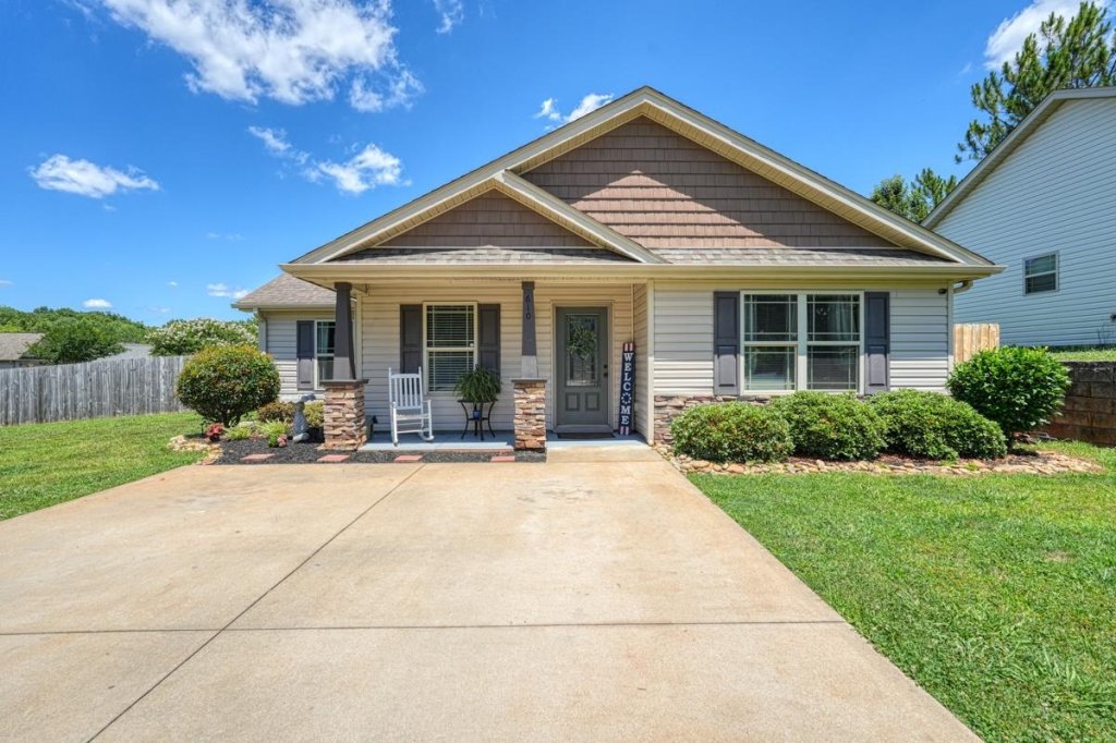 610 Nature Walk Walk