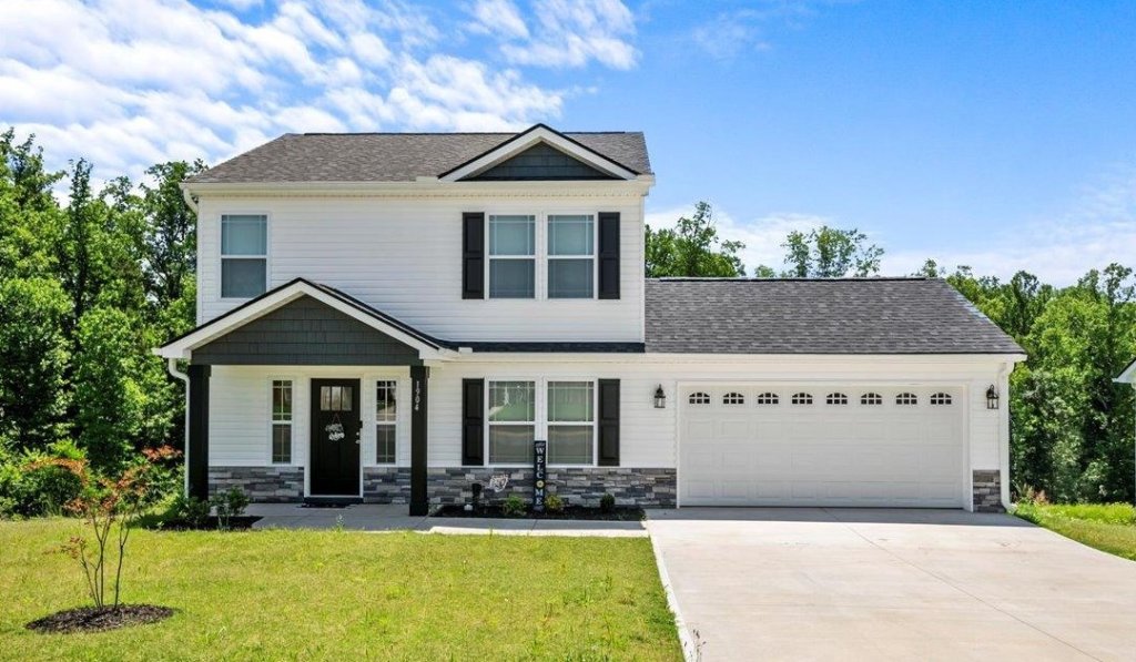 1904 Rosalyn Dew Drive