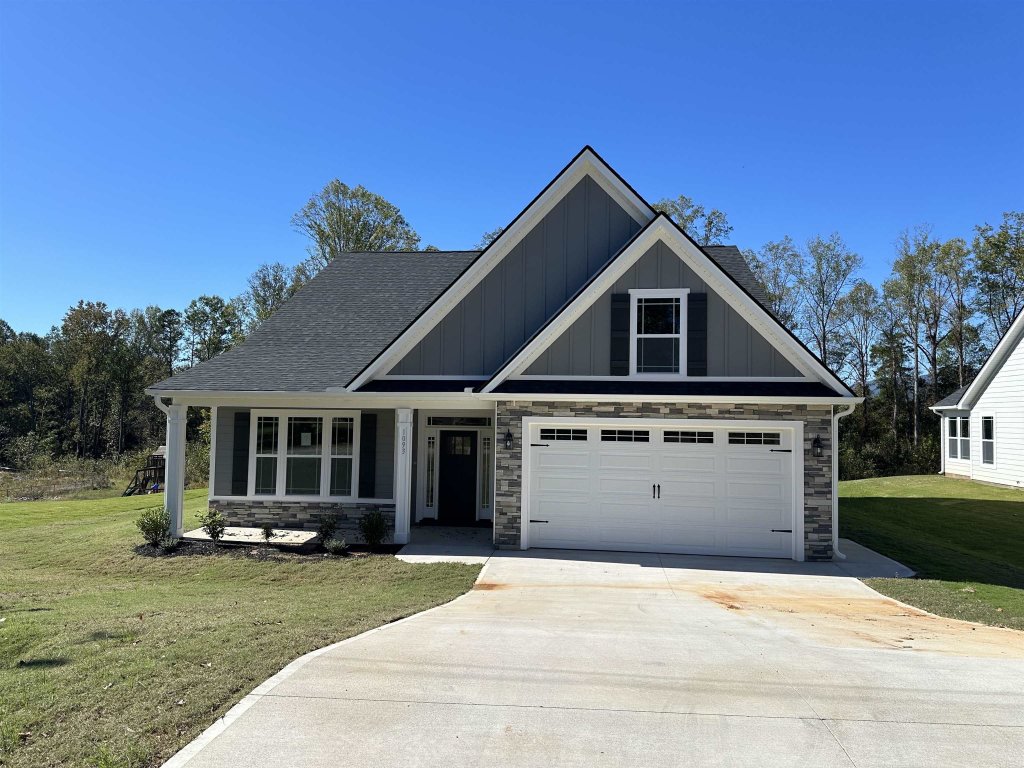 1093 Caldwell Road Road