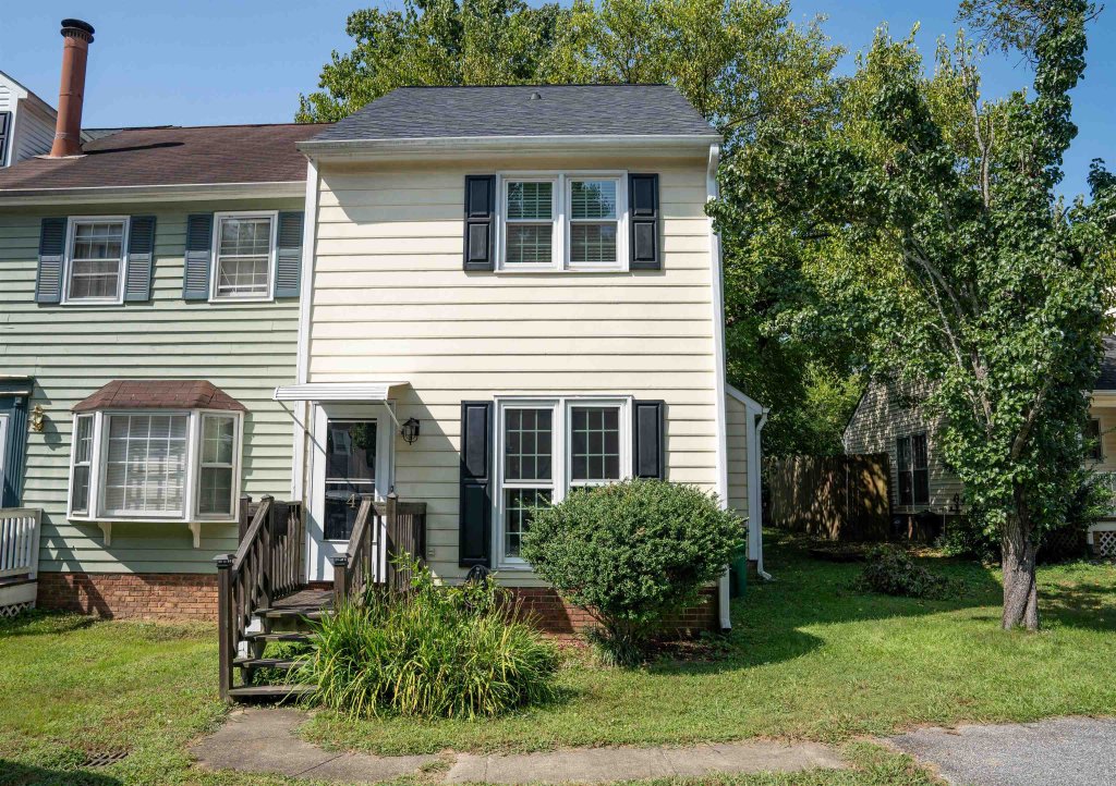 4 Hidden Springs Road