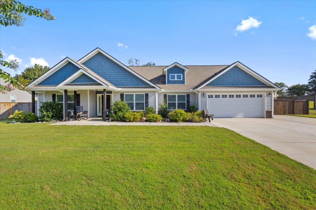 844 W Keepsake Lane