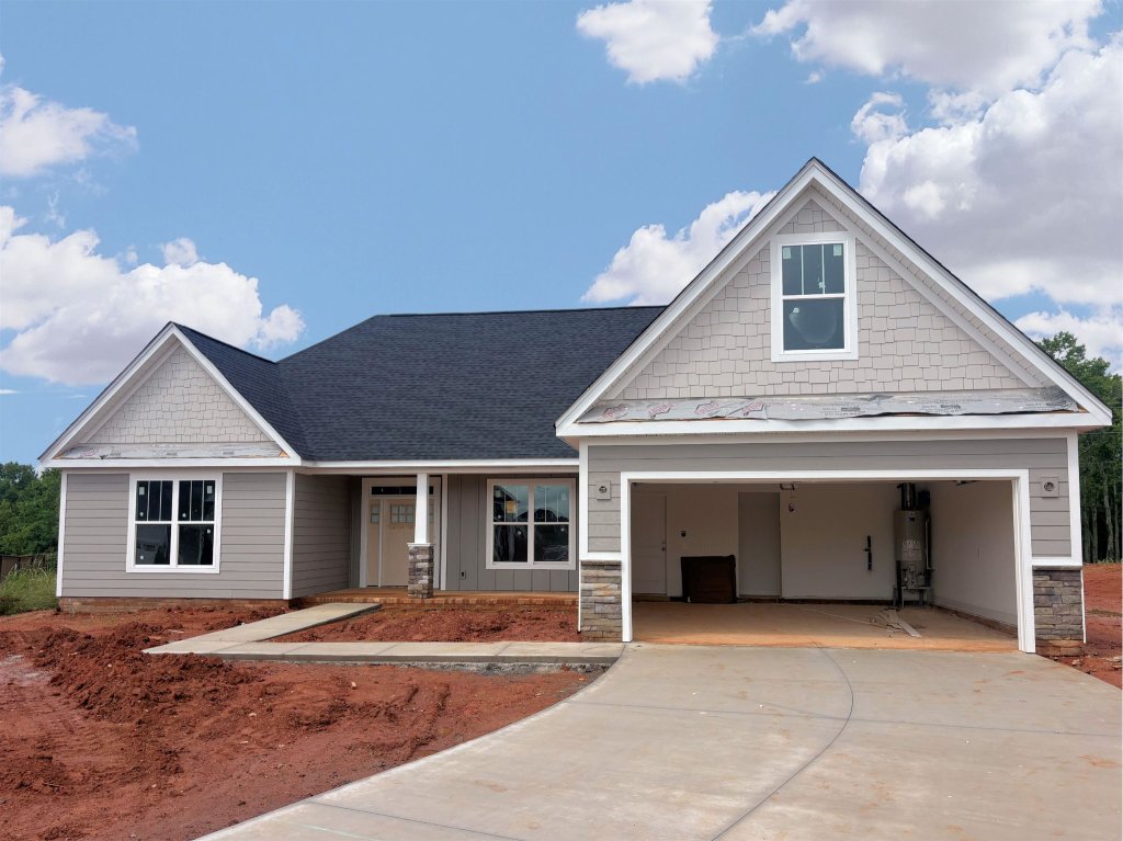 906 Hopebrook Court