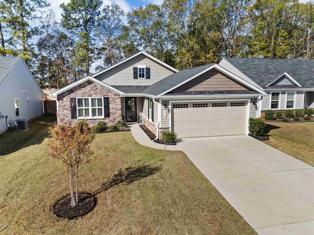 652 Hardwood Drive