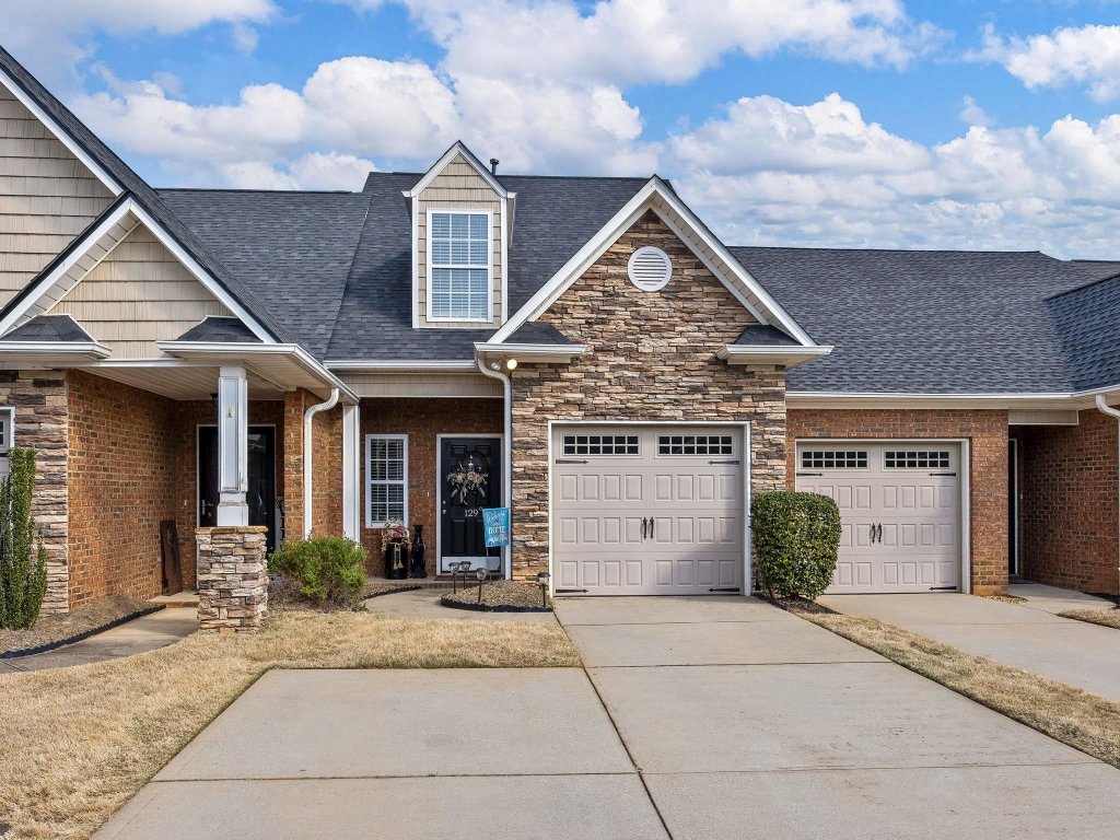 129 Middleton Park Ln