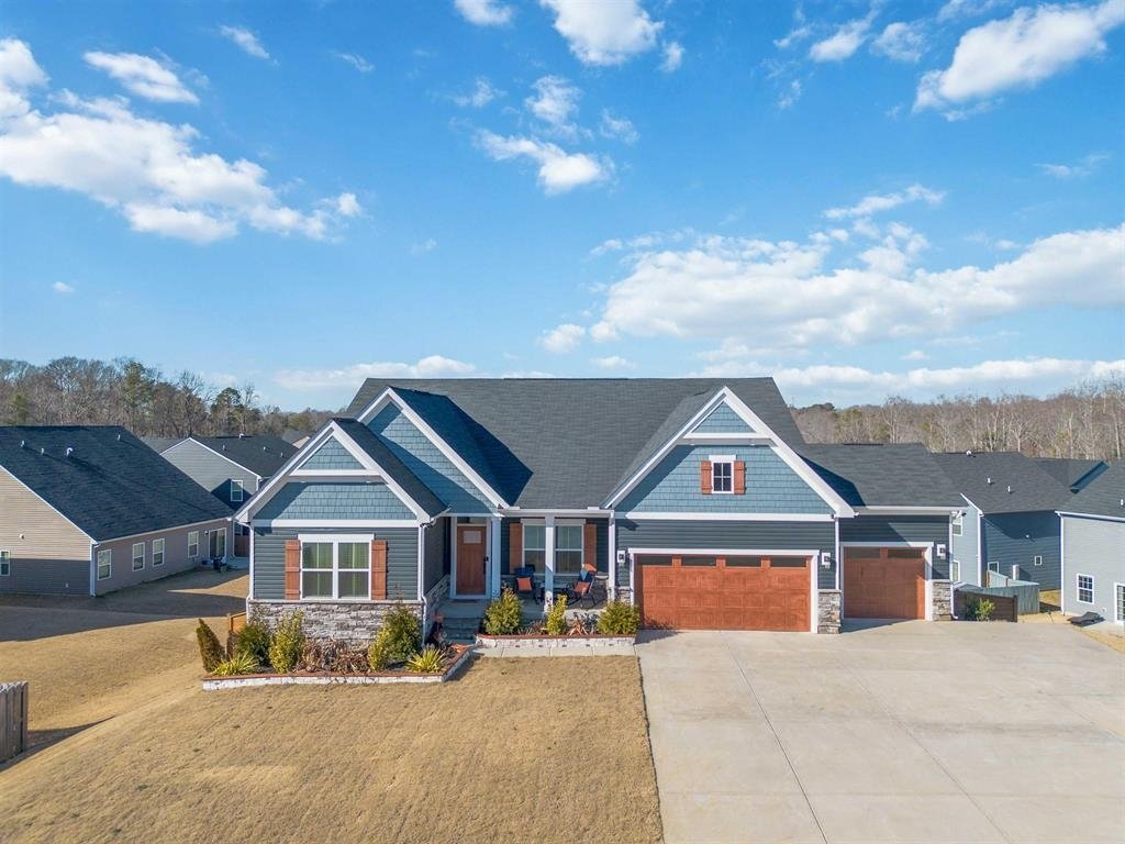 1711 Warrington Court