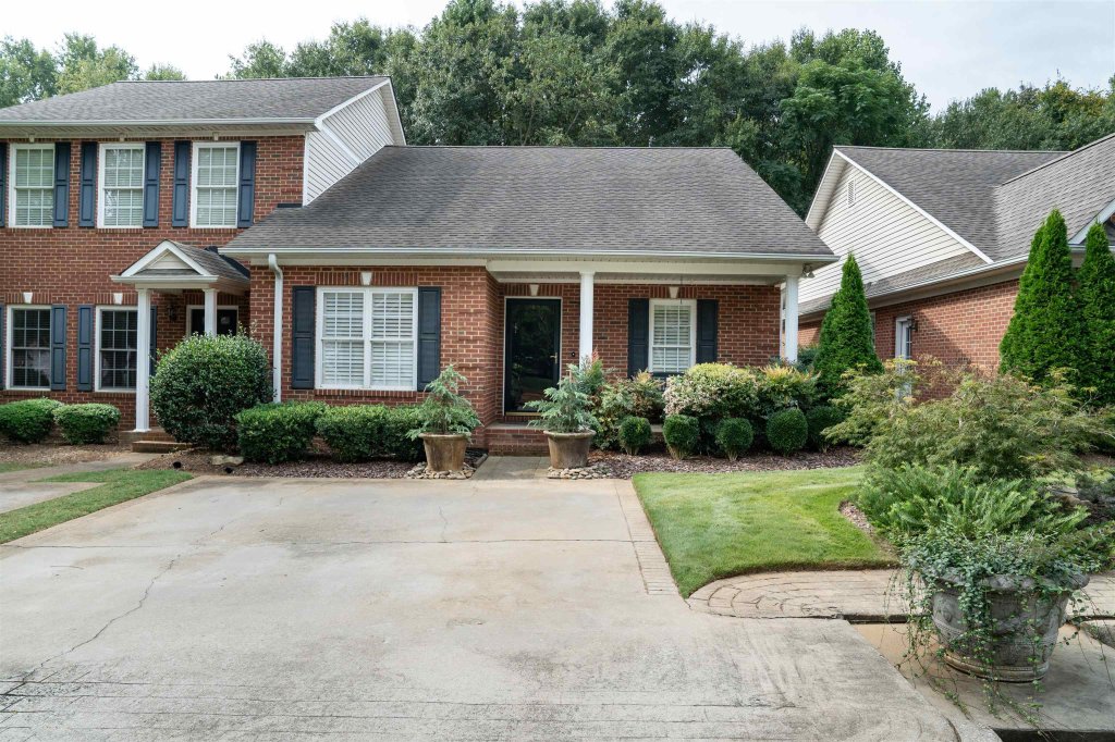 319 Rexford Drive