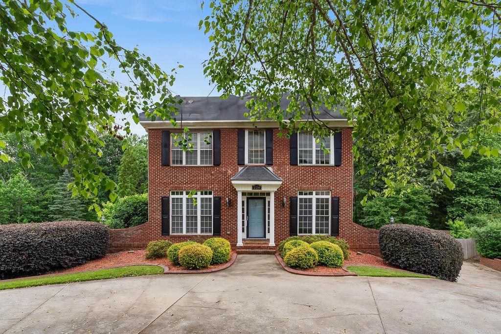 228 Cedar Bluff Drive