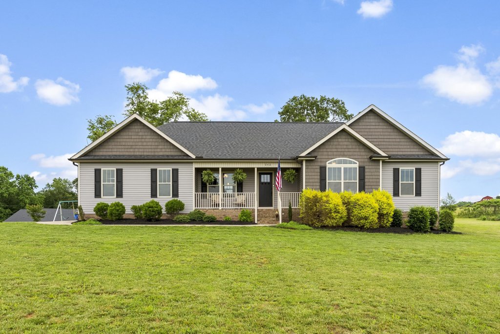262 Grassy Pond Creek Road