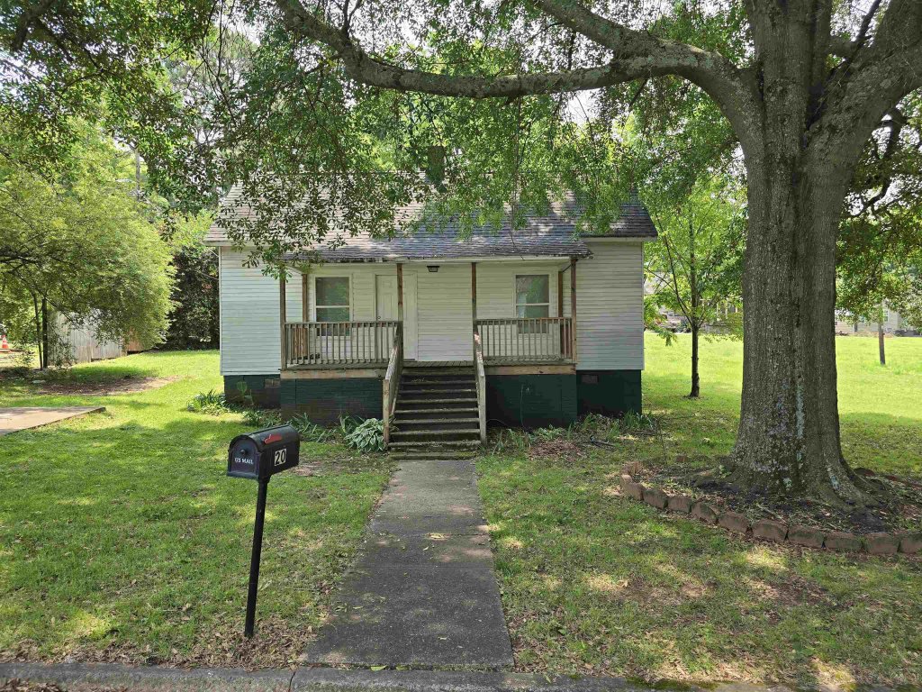 20 E Street
