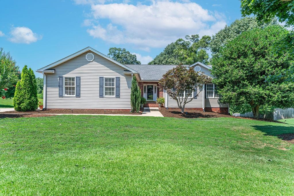 615 Gramercy Boulevard