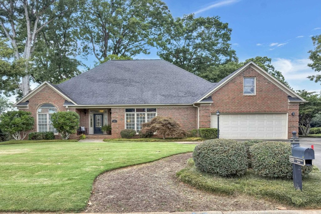 105 N Bennington Drive