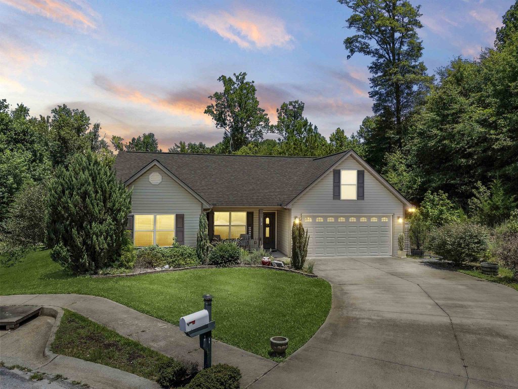 672 Chastine Drive