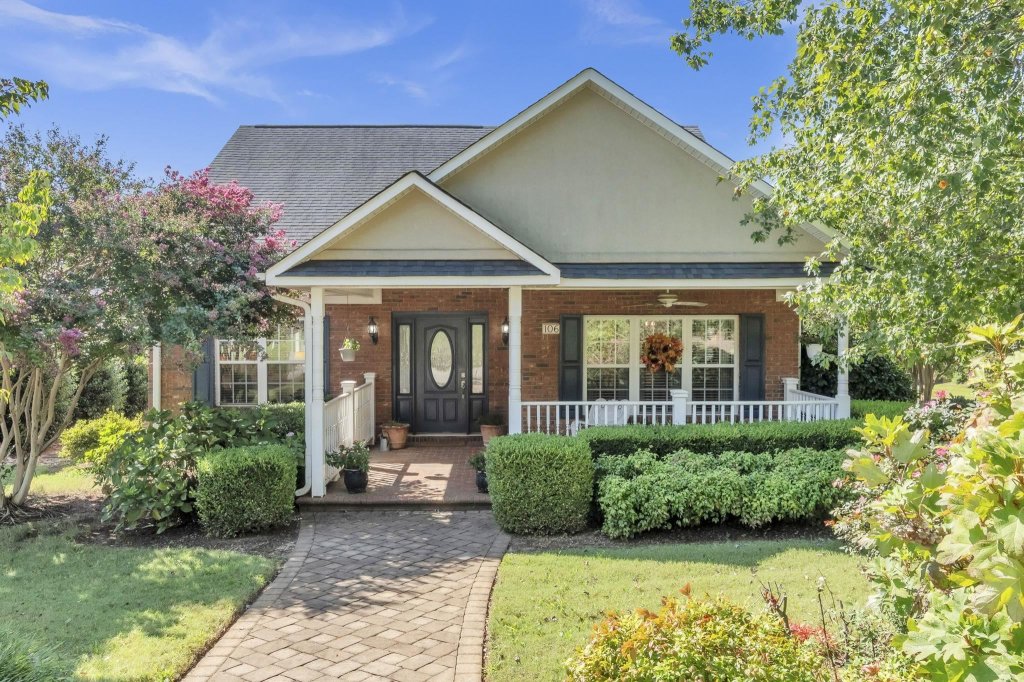 106 Roberts Meadow Loop