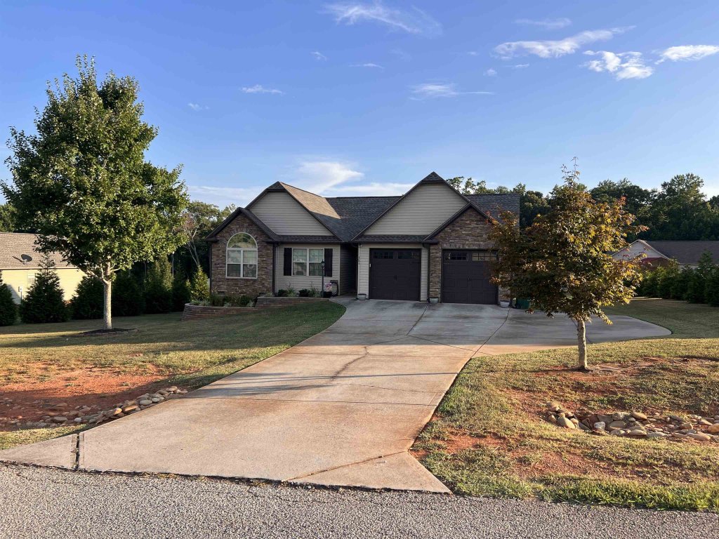 121 Poplar Ridge Drive