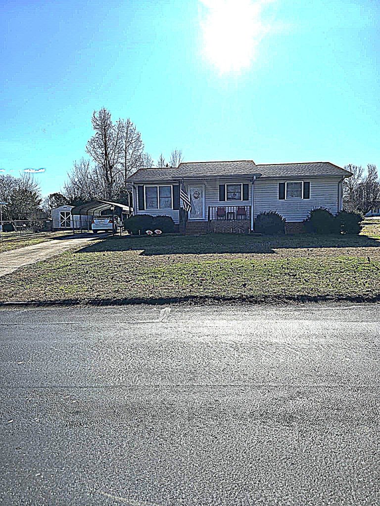 416 Pisgah Lane