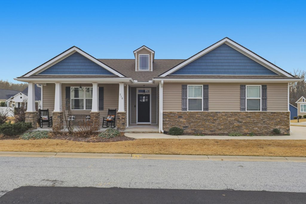 710 Landrum Trail