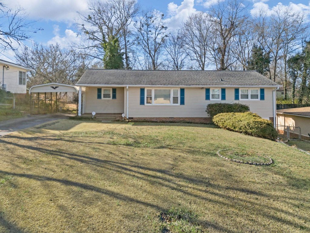 613 Greenhill Road