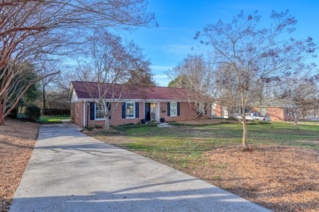Crestview Hills, Greer community