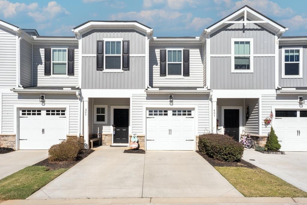 605 Purteview Place