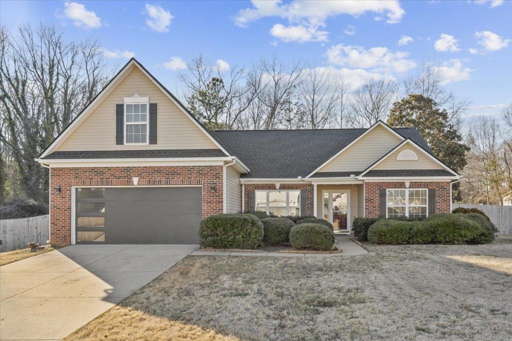 754 Golden Tanager Court